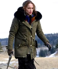 Melanie Scrofano Wynonna Earp S04 Parka